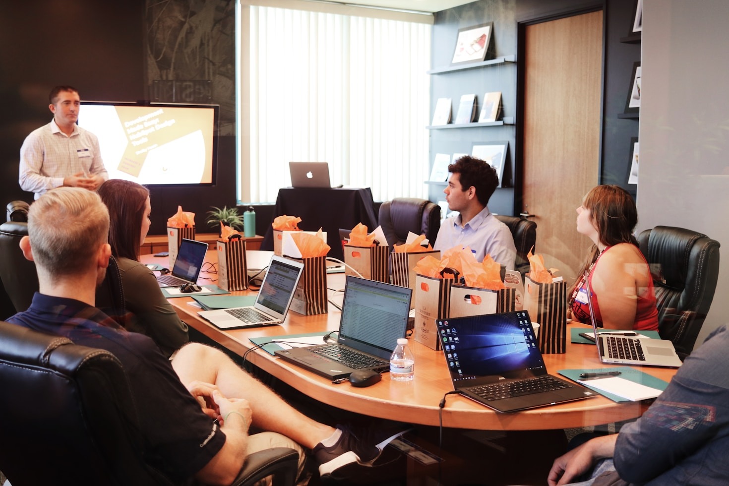 Case Studies: Successful Online Brand Expansion